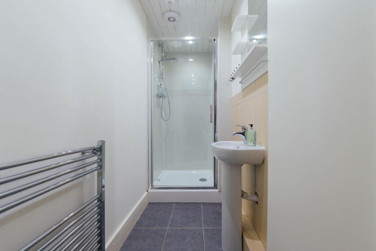 Stylish And Comfortable City Centre Apartment Edinburgh Ngoại thất bức ảnh